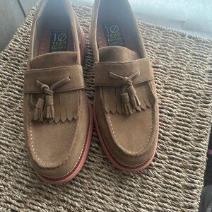 Men's Tan Loafers with Tassels